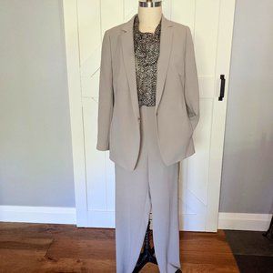 AKRIS Punto Taupe Pant Suit